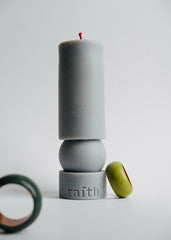 Taith Ninu Candle - Grey