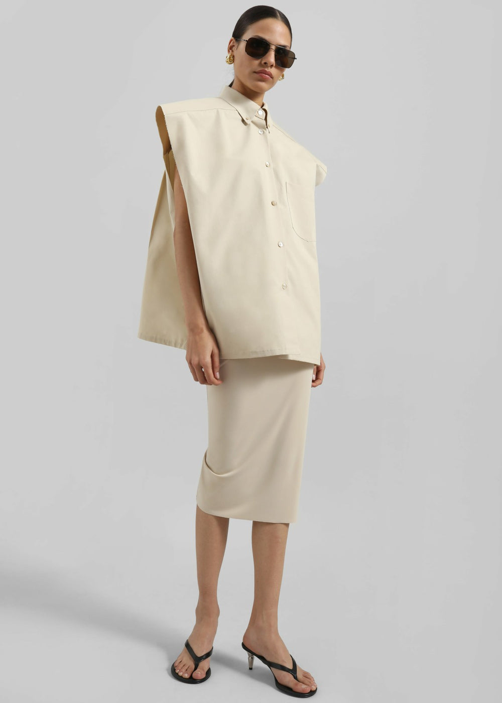 Quenin Sleeveless Button Down Shirt - Beige