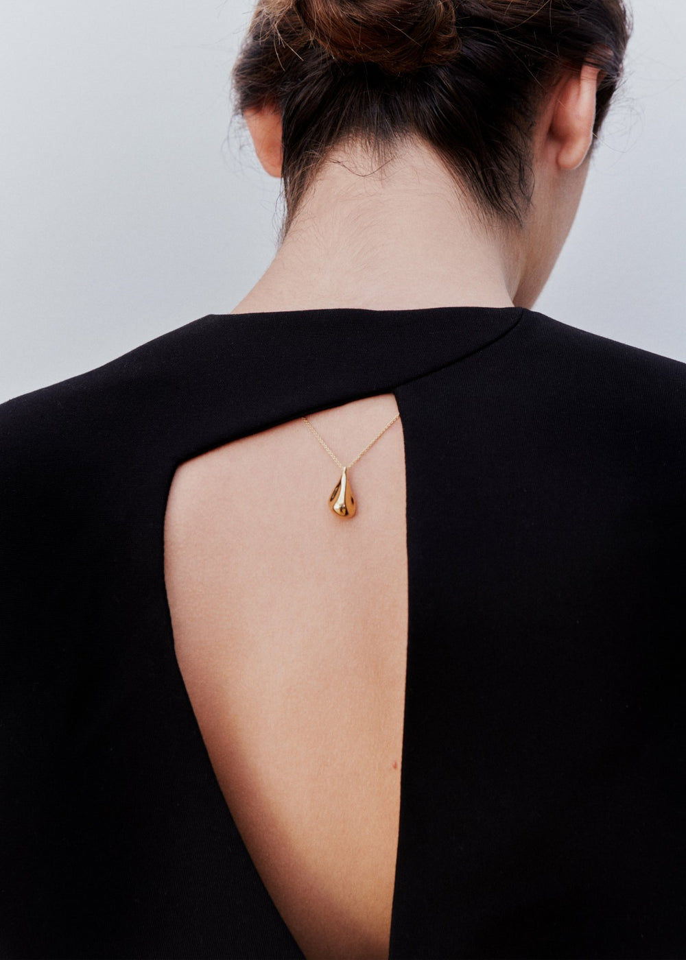 Otiumberg Fluid Pebble Necklace - Gold Vermeil