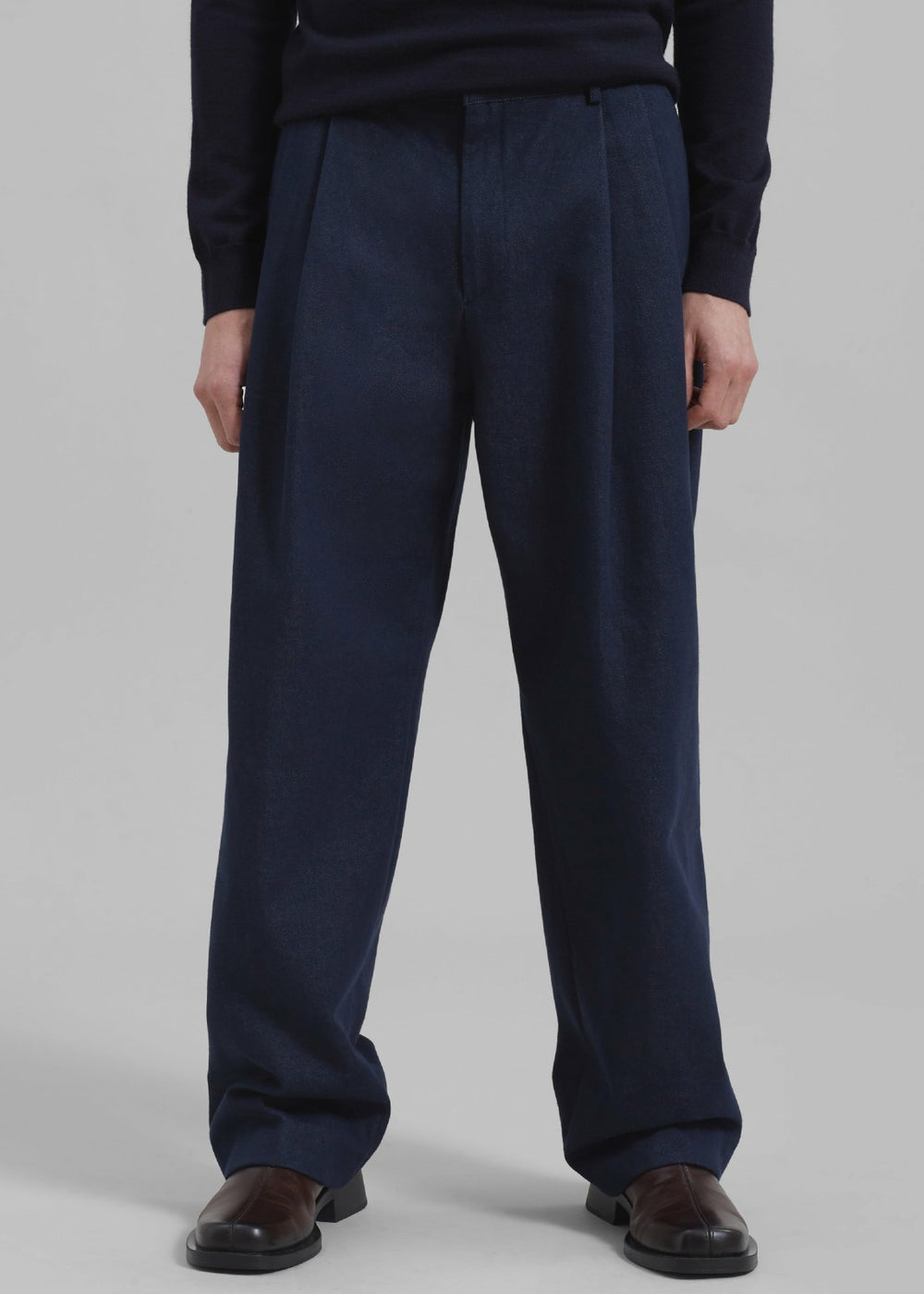 Stephen Pleated Denim Trousers - Navy
