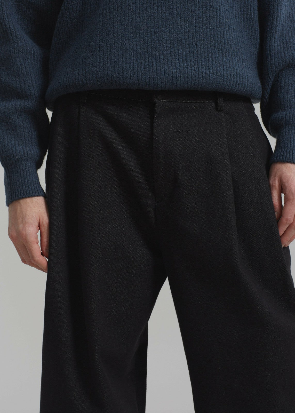 Stephen Pleated Denim Trousers - Black
