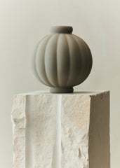 Louise Roe Ceramic Balloon Vase 01 - Sanded Grey