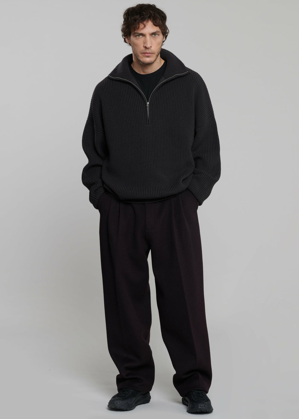 Harrison Quarter Zip Jumper - Dark Plum