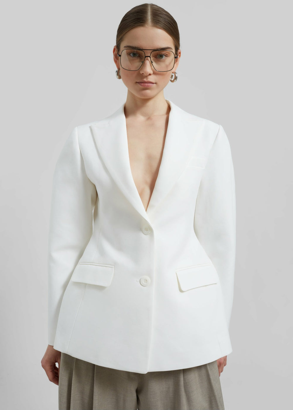 Colette Hourglass Blazer - White