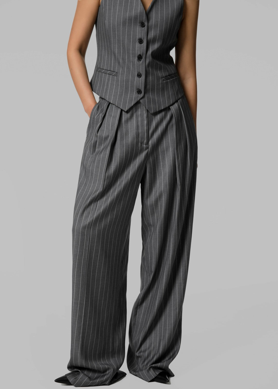 Holland Pleated Trousers - Charcoal/White Pinstripe