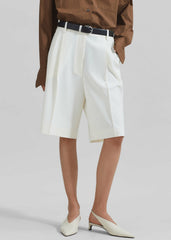 Ora Leather Belt - Black/Silver