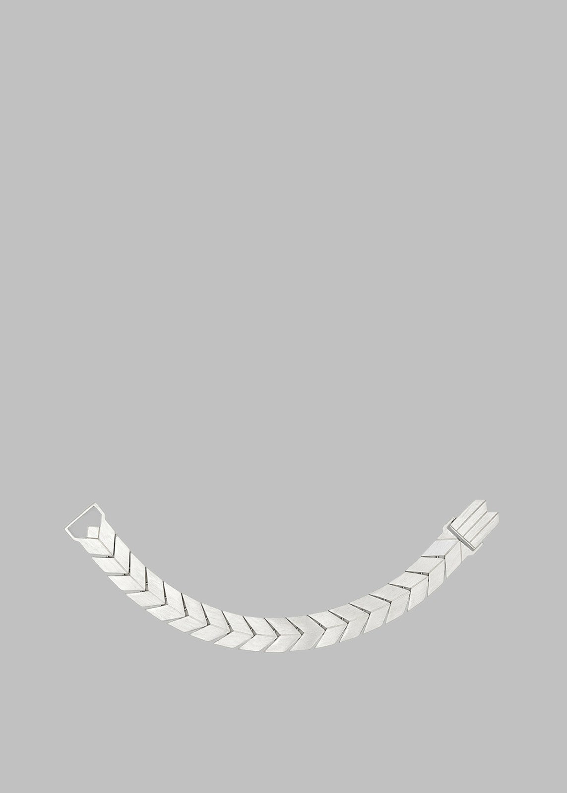 Bevza Flat Spikelet Bracelet - Steel Grey