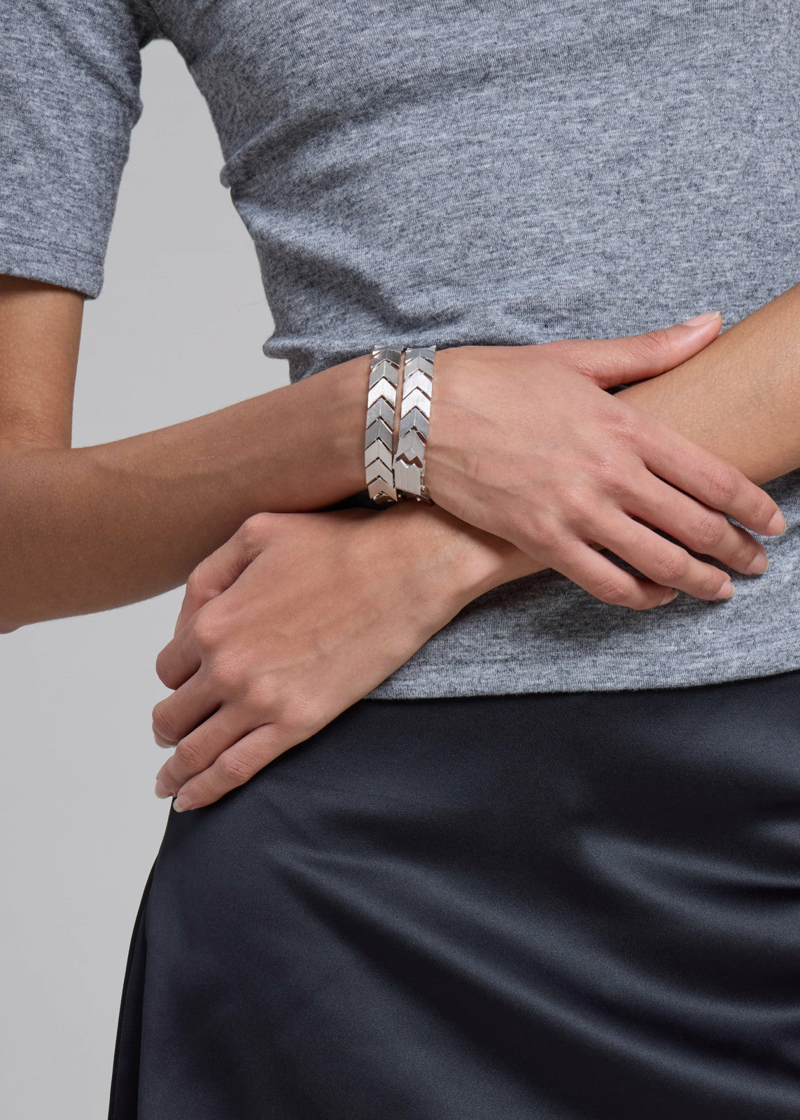 Bevza Flat Spikelet Bracelet - Steel Grey