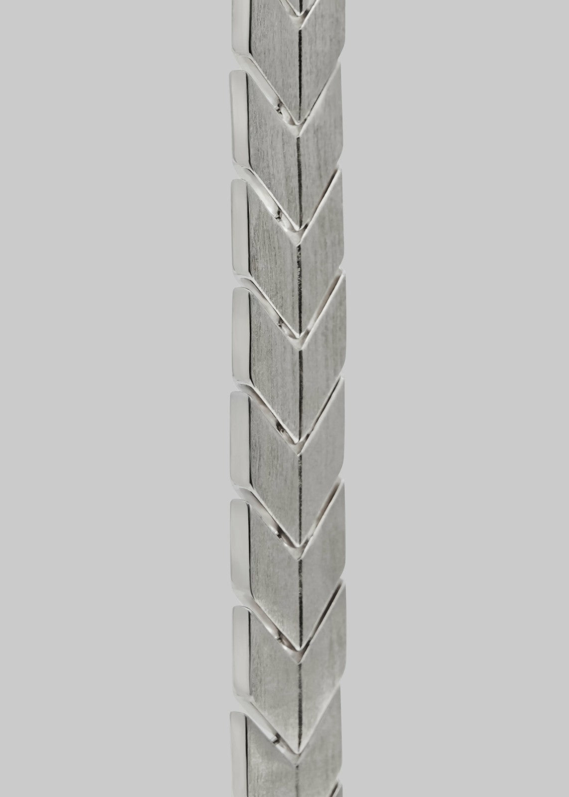 Bevza Flat Spikelet Choker - Steel Grey