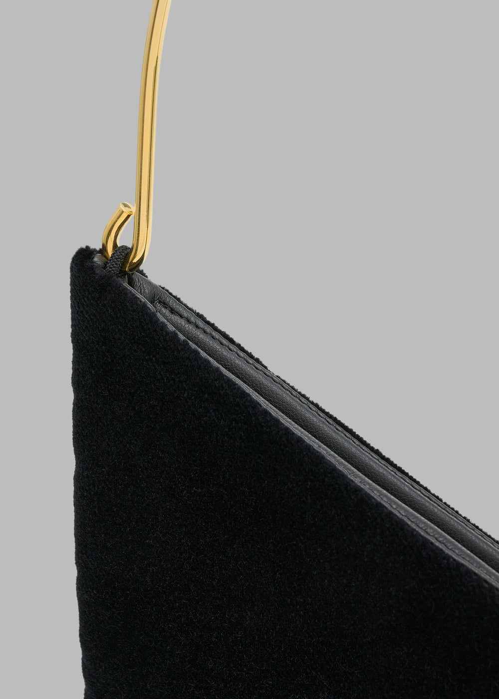 Bevza Grain Clutch - Black