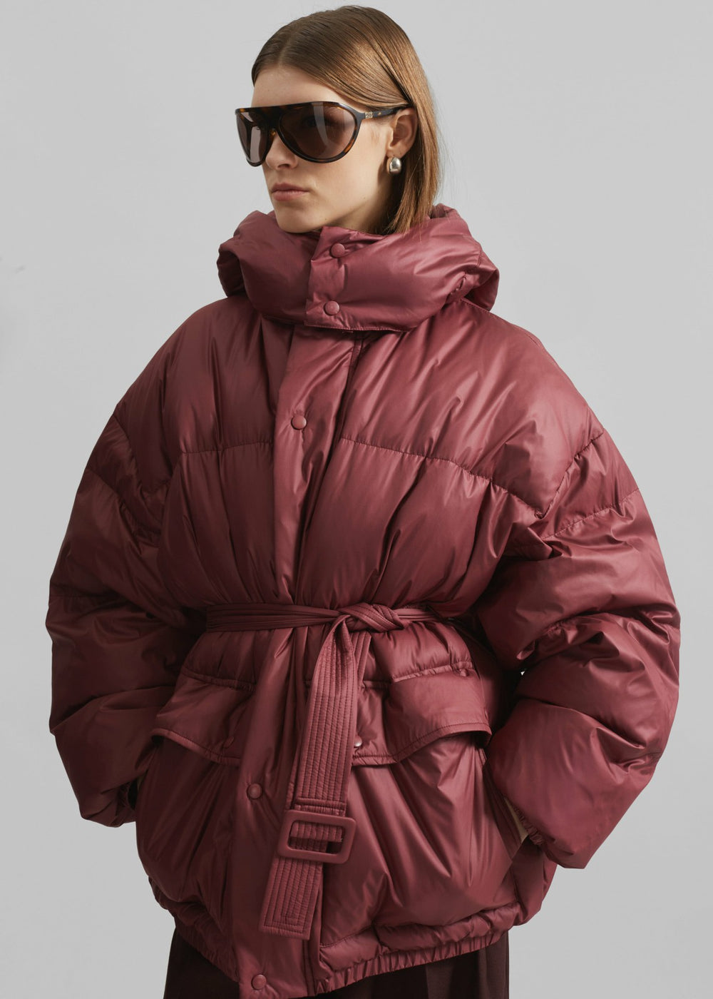 Hedon Belted Puffer Jacket - Burgundy