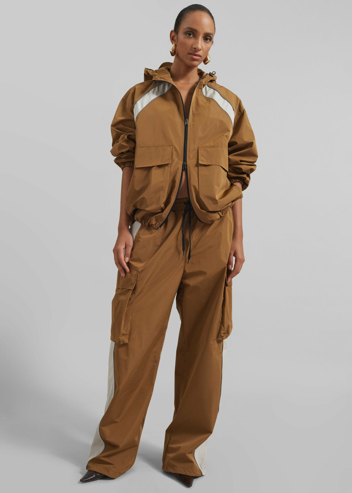 Navan Cargo Pants - Brown