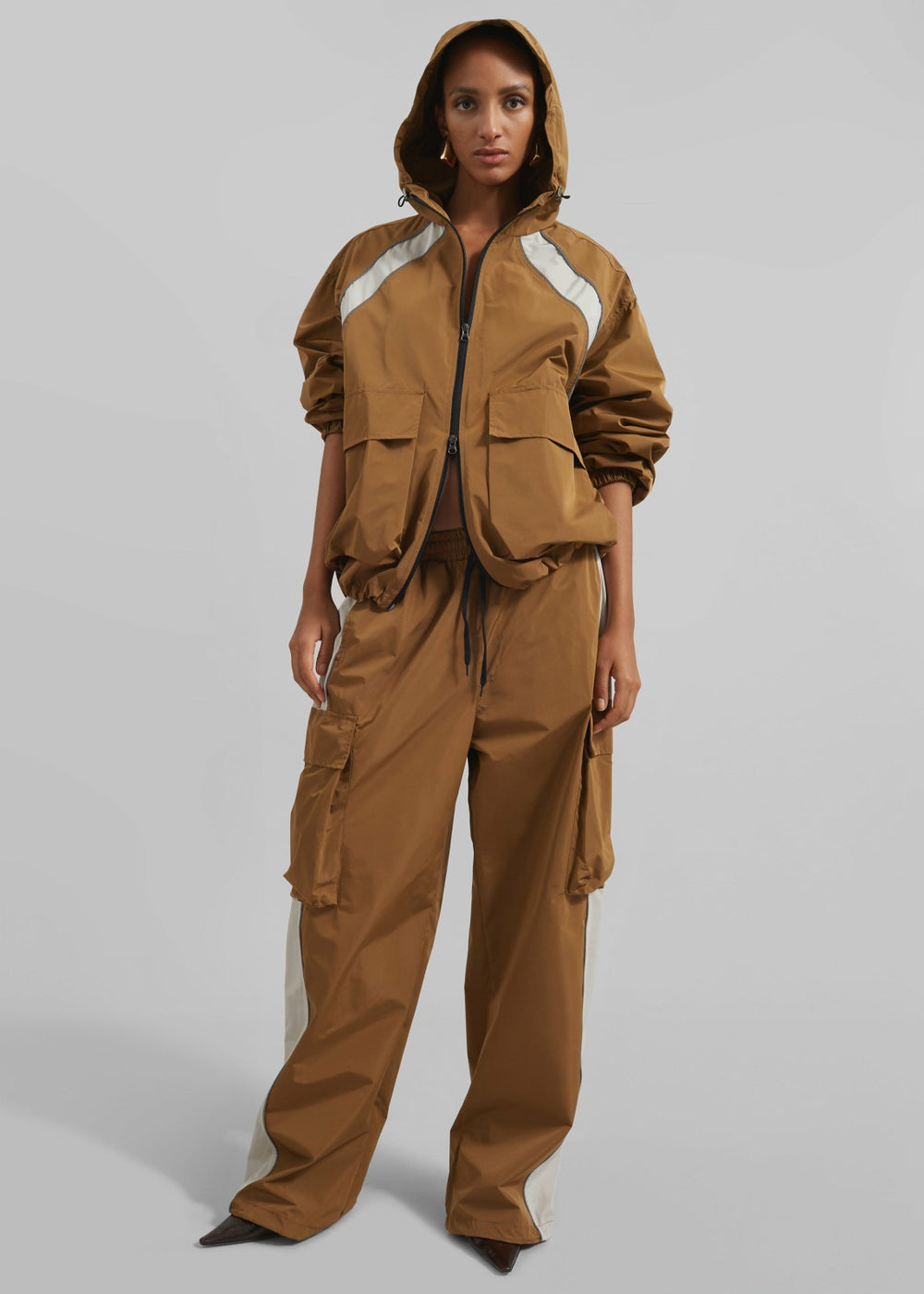 Navan Cargo Pants - Brown