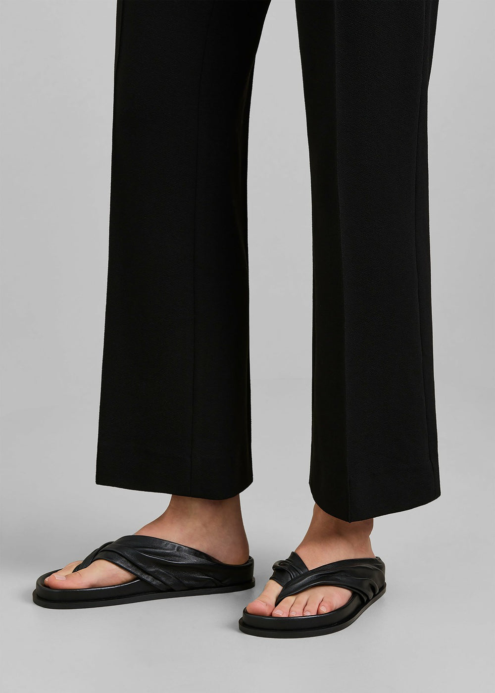 A.Emery Shaw Sandals - Black