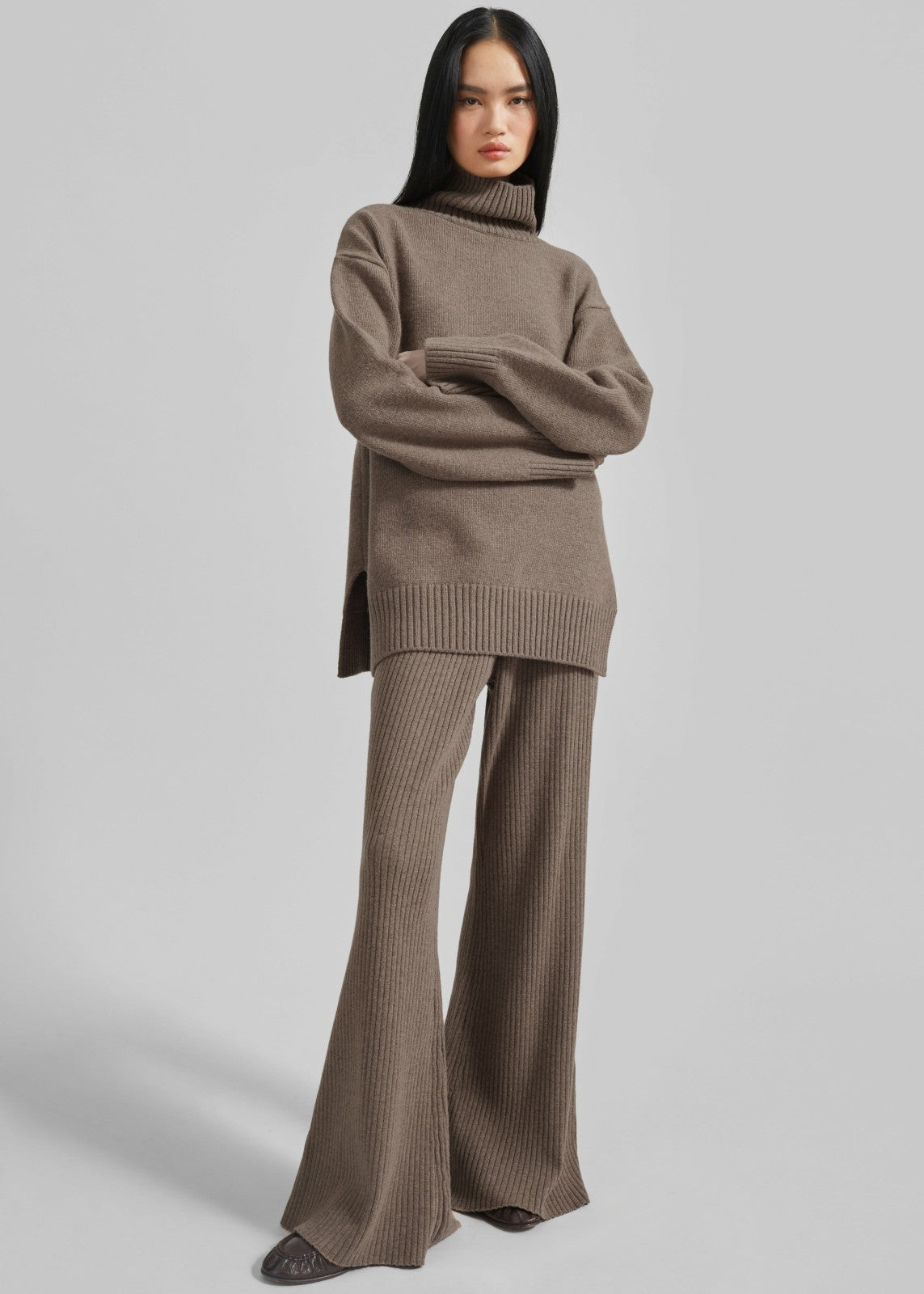 Odense Turtleneck Sweater - Brown