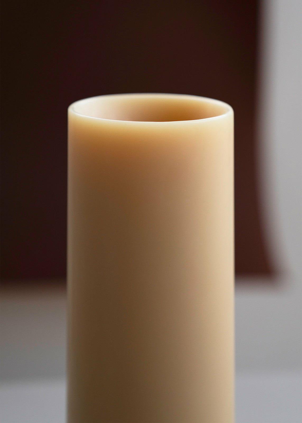 Ann Vincent Cave Vase - Sand