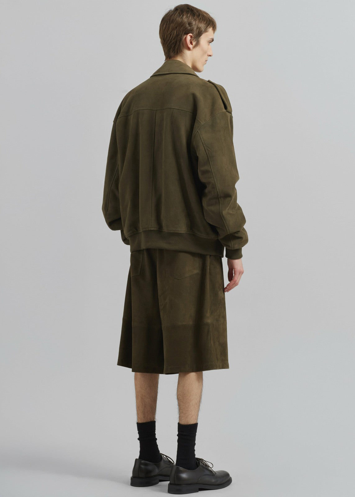Radlett Suede Bermuda Shorts - Khaki