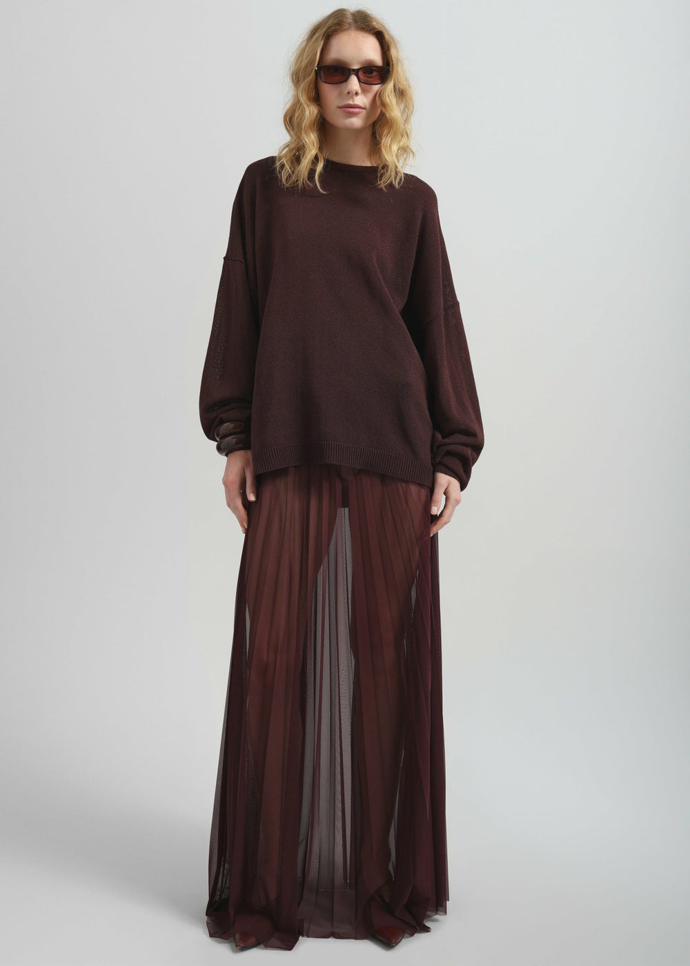 Vallen Pleated Mesh Maxi Skirt - Burgundy