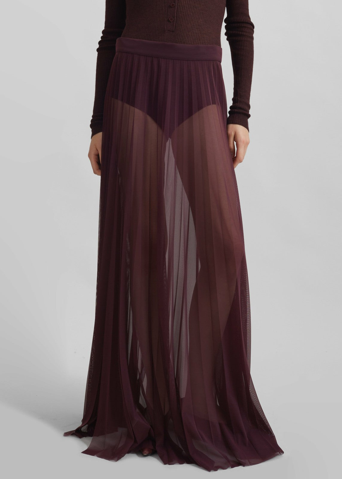 Vallen Pleated Mesh Maxi Skirt - Burgundy