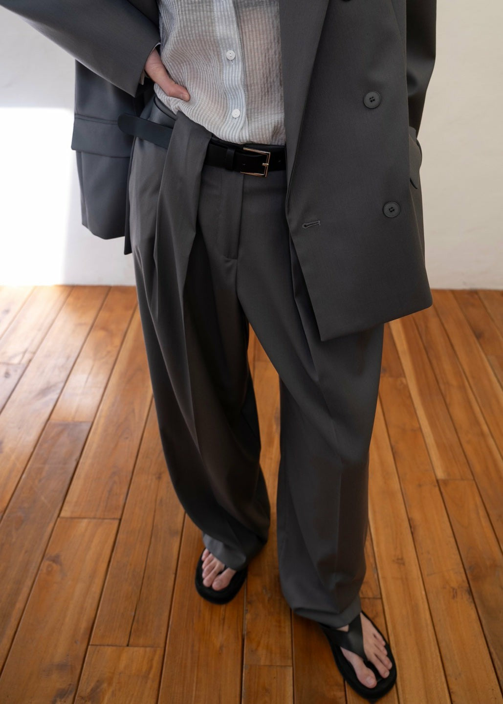 Orsay Pleated Trousers - Dark Grey