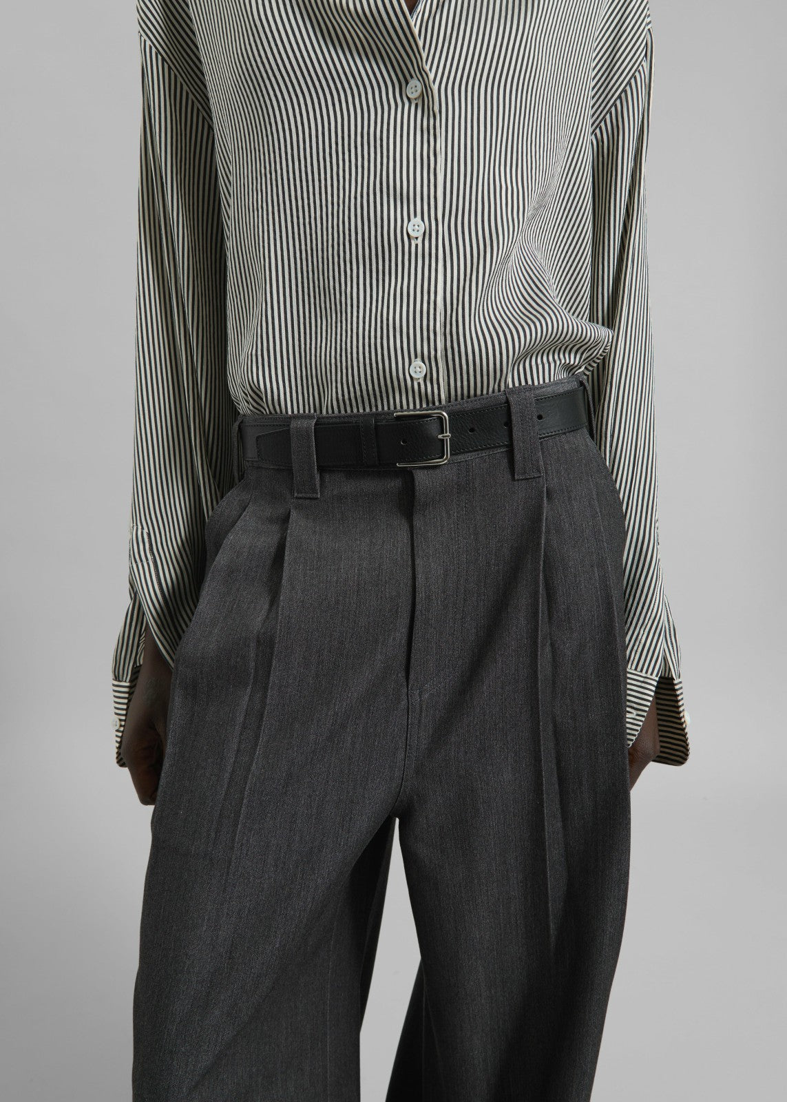 Nellore Pleated Denim Pants - Dark Grey Melange
