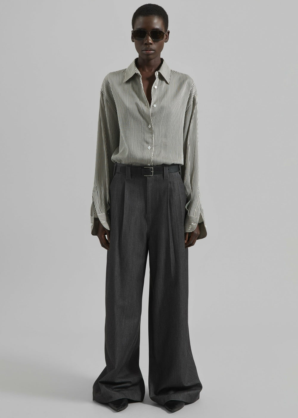 Nellore Pleated Denim Pants - Dark Grey Melange