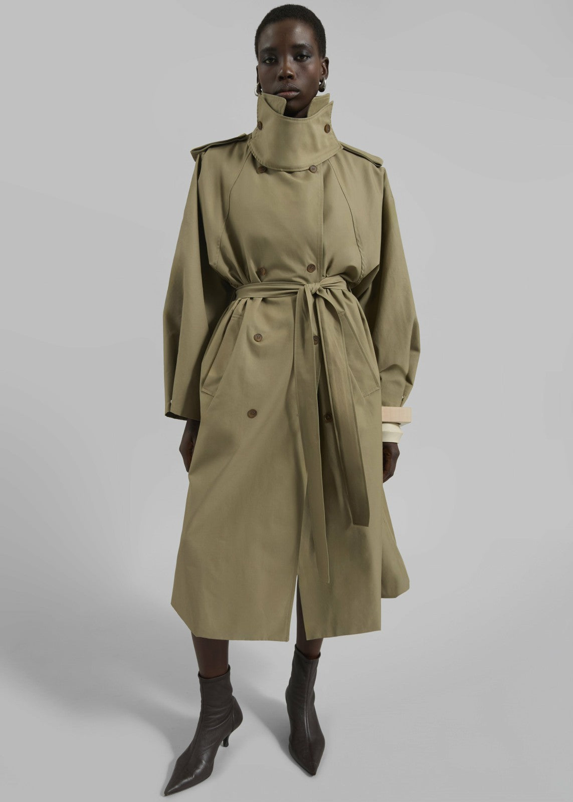 Davos Trench Coat - Pale Olive