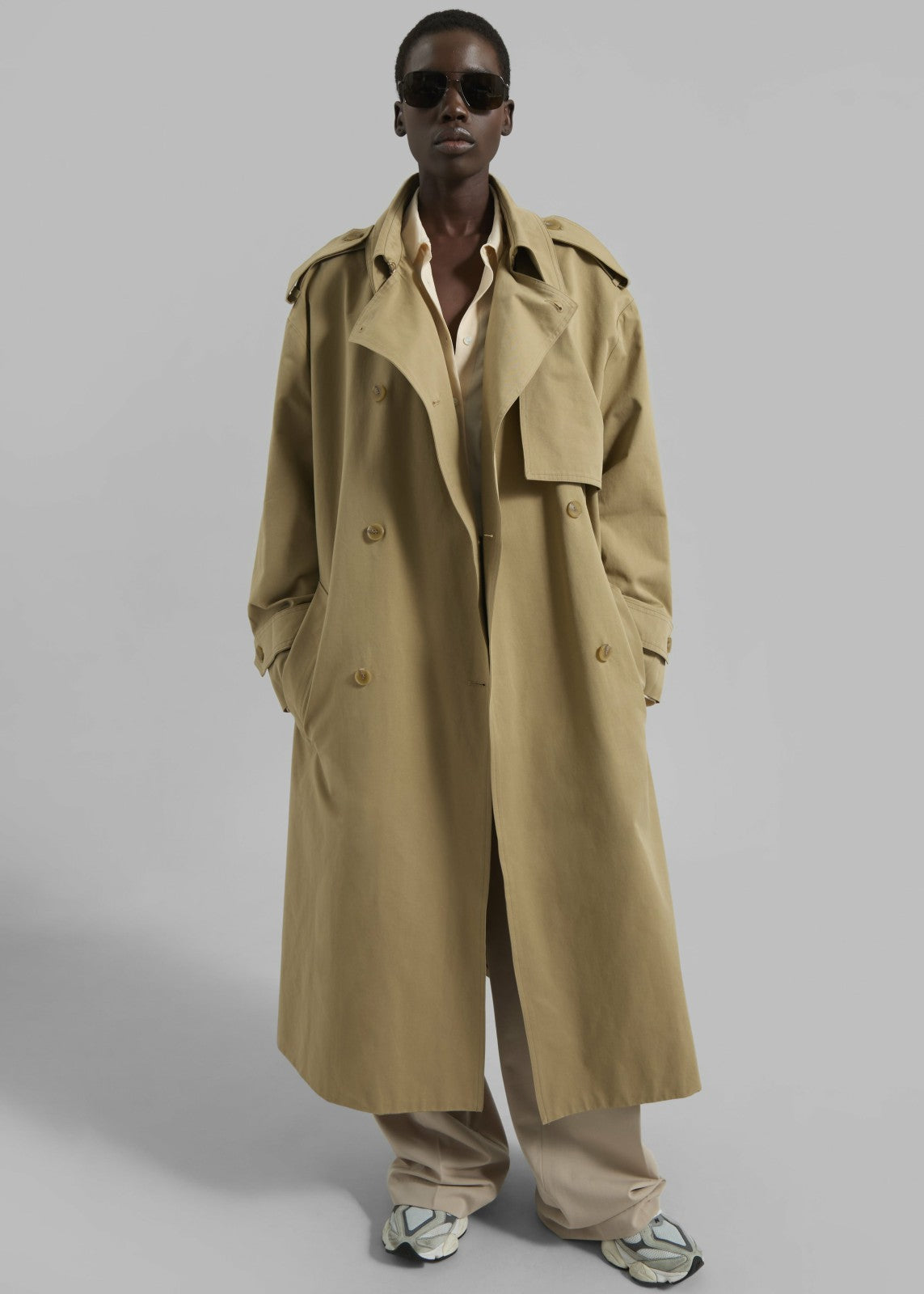 Nabesna Trench Coat - Beige