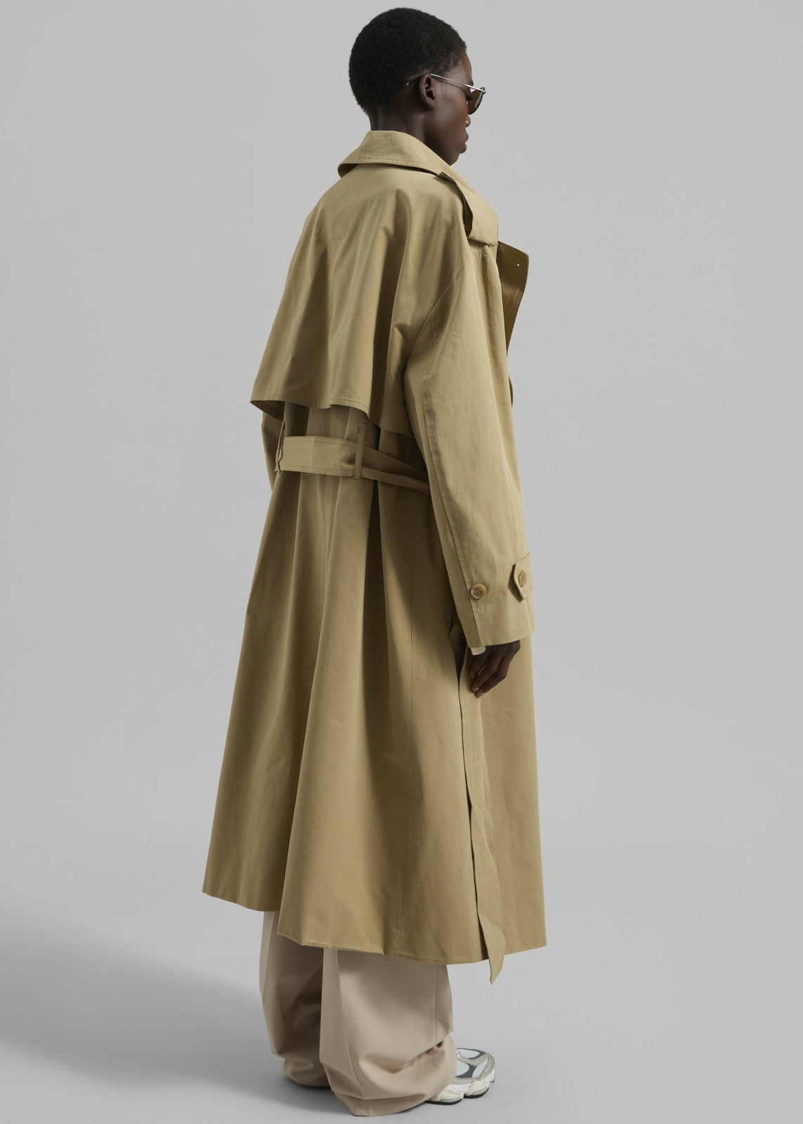 Nabesna Trench Coat - Beige