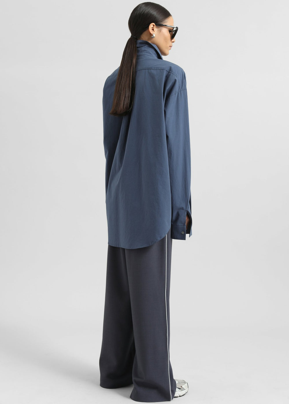 Volda Asymmetric Button-Up Shirt - Navy