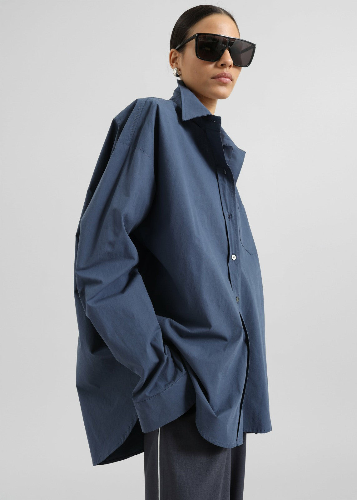 Volda Asymmetric Button-Up Shirt - Navy