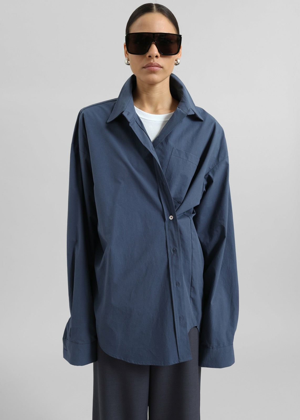 Volda Asymmetric Button-Up Shirt - Navy