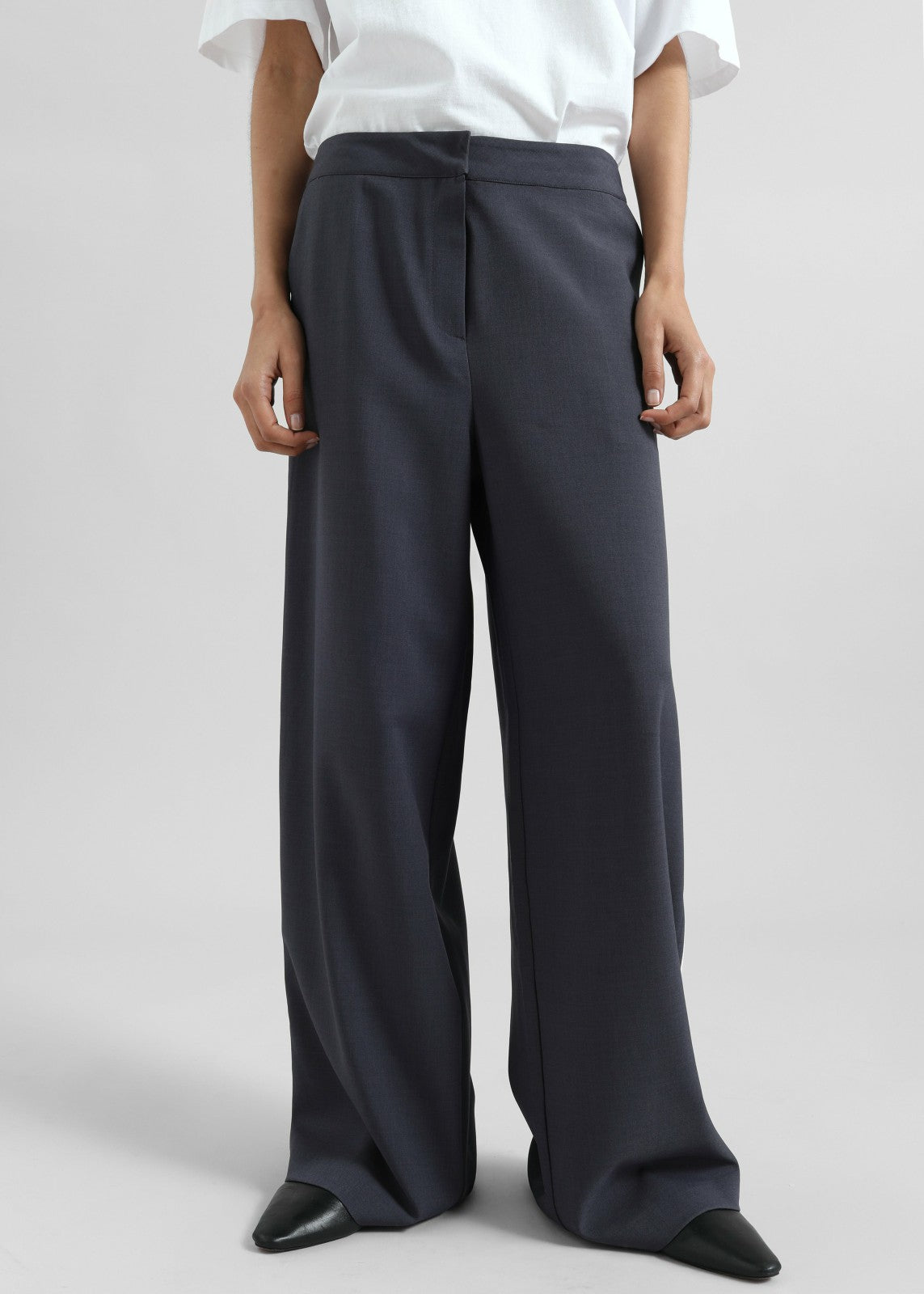 Kemi Contrast Trim Pants - Dark Blue