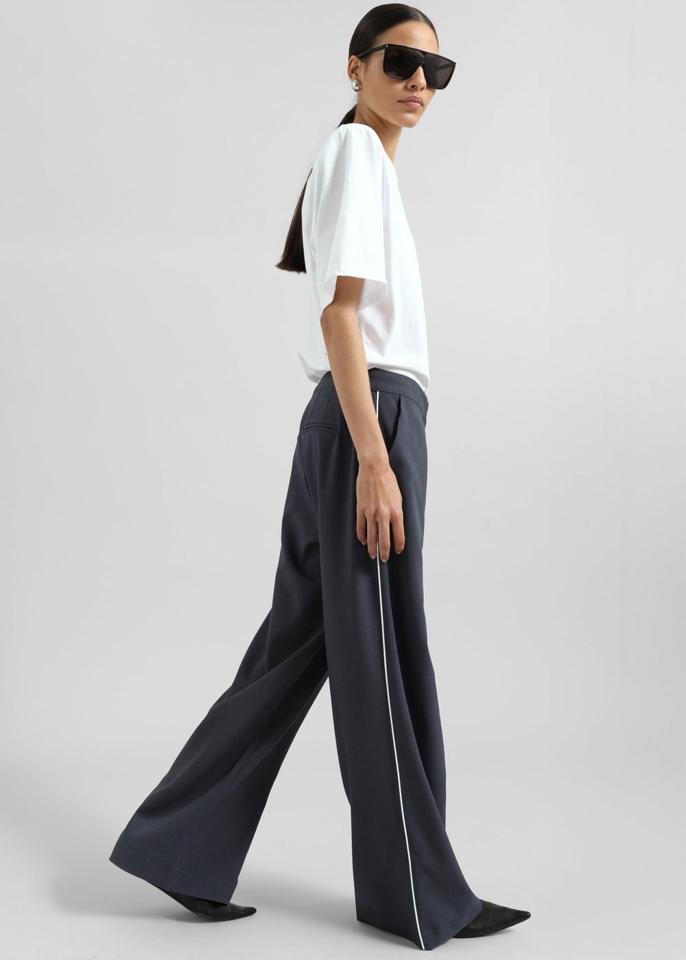 Kemi Contrast Trim Pants - Dark Blue