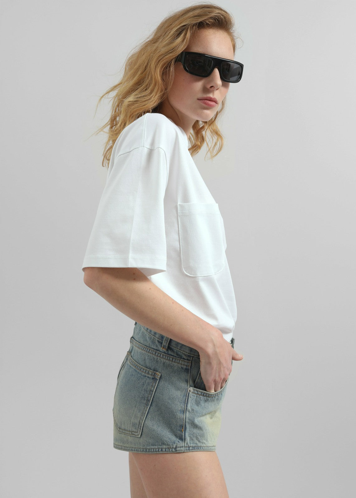 Yuri Boxy Super Soft Tee - White