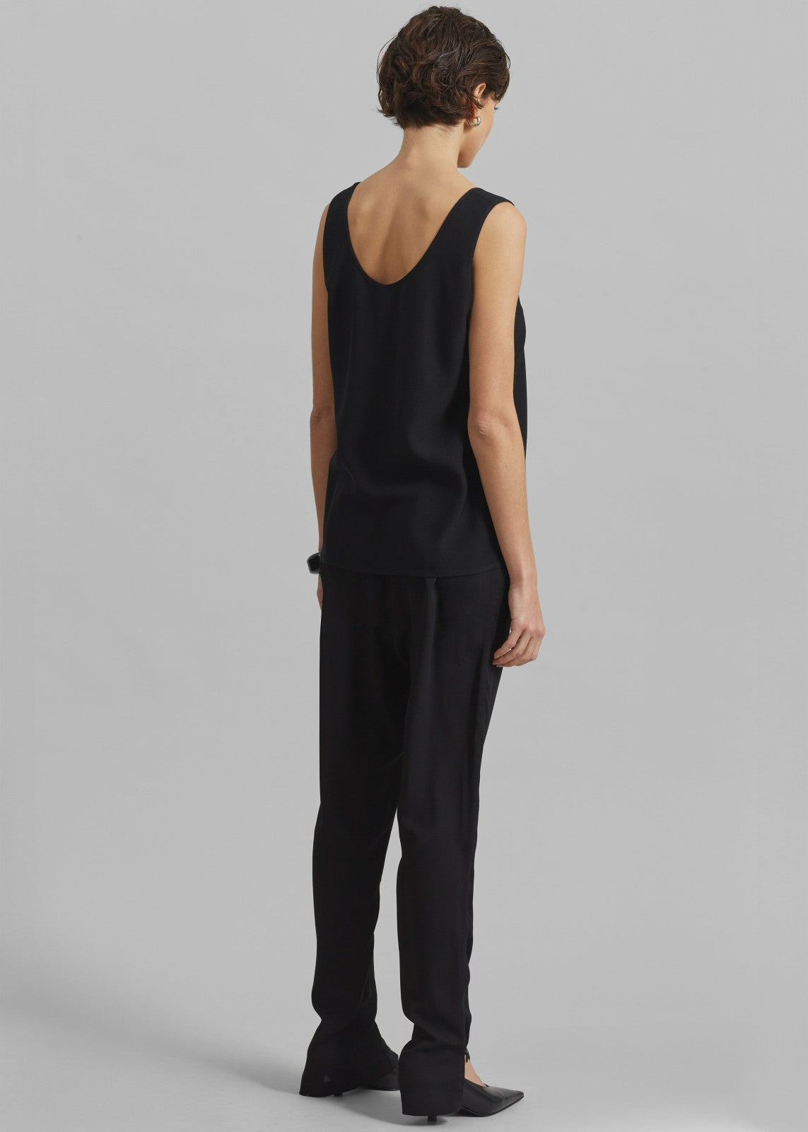 Esten Tank Top - Black