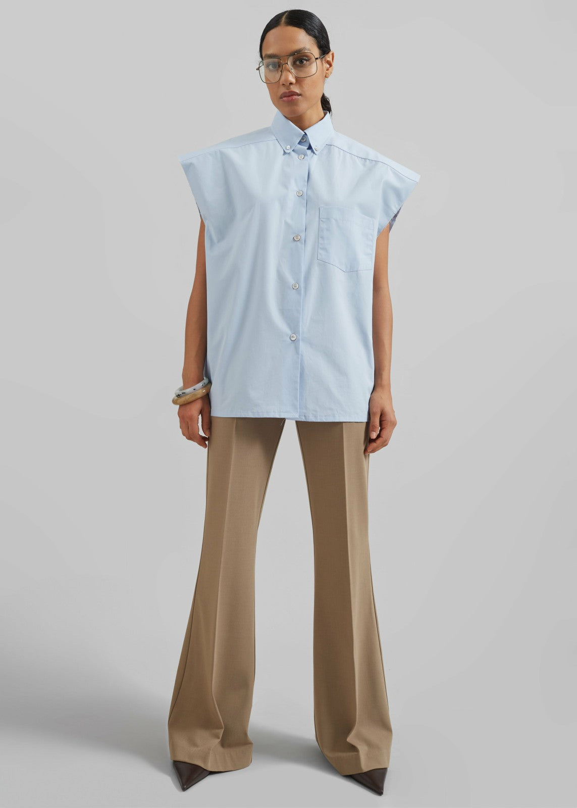 Quenin Sleeveless Button Down Shirt - Light Blue