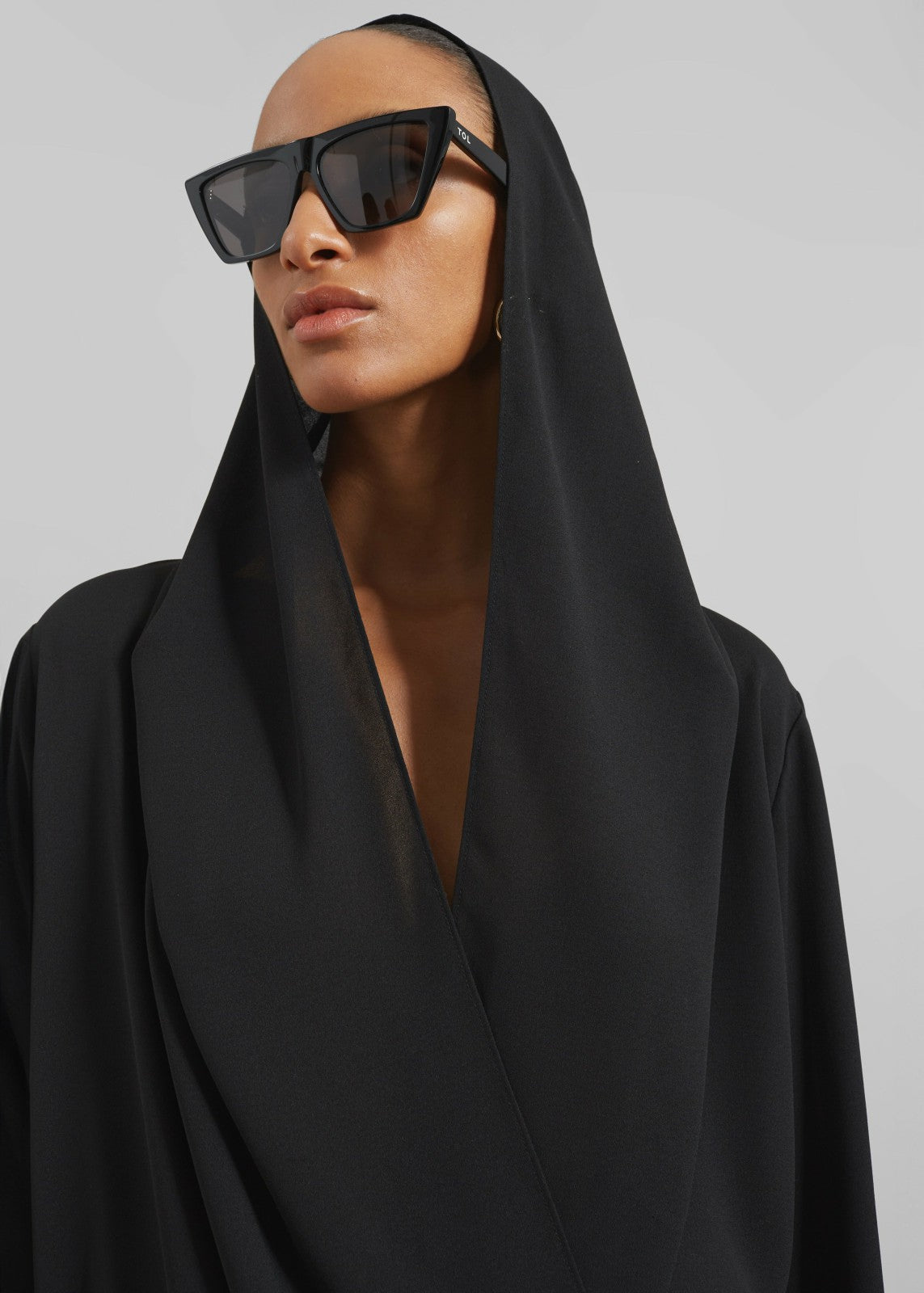Annie Fluid Hooded Blouse - Black
