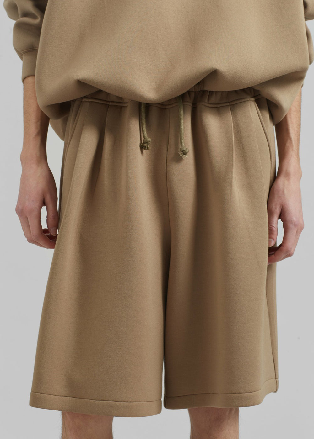 Tate Sweat Shorts - Camel