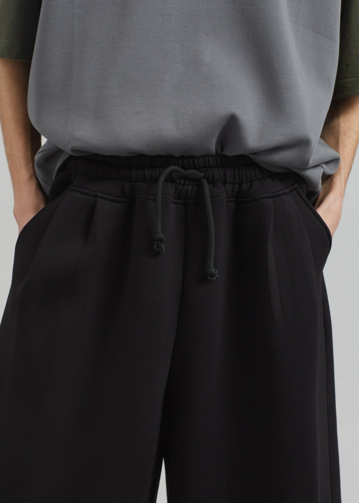 Tate Sweat Shorts - Black