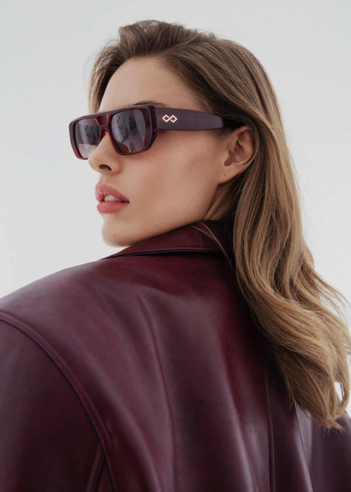Karen Wazen x TFS Frankie Sunglasses - Burgundy