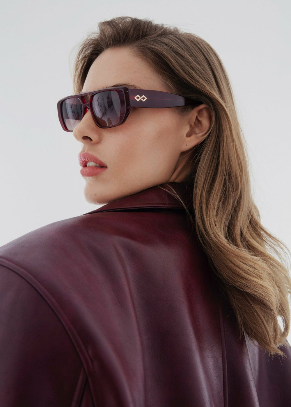 Karen Wazen x TFS Frankie Sunglasses - Burgundy