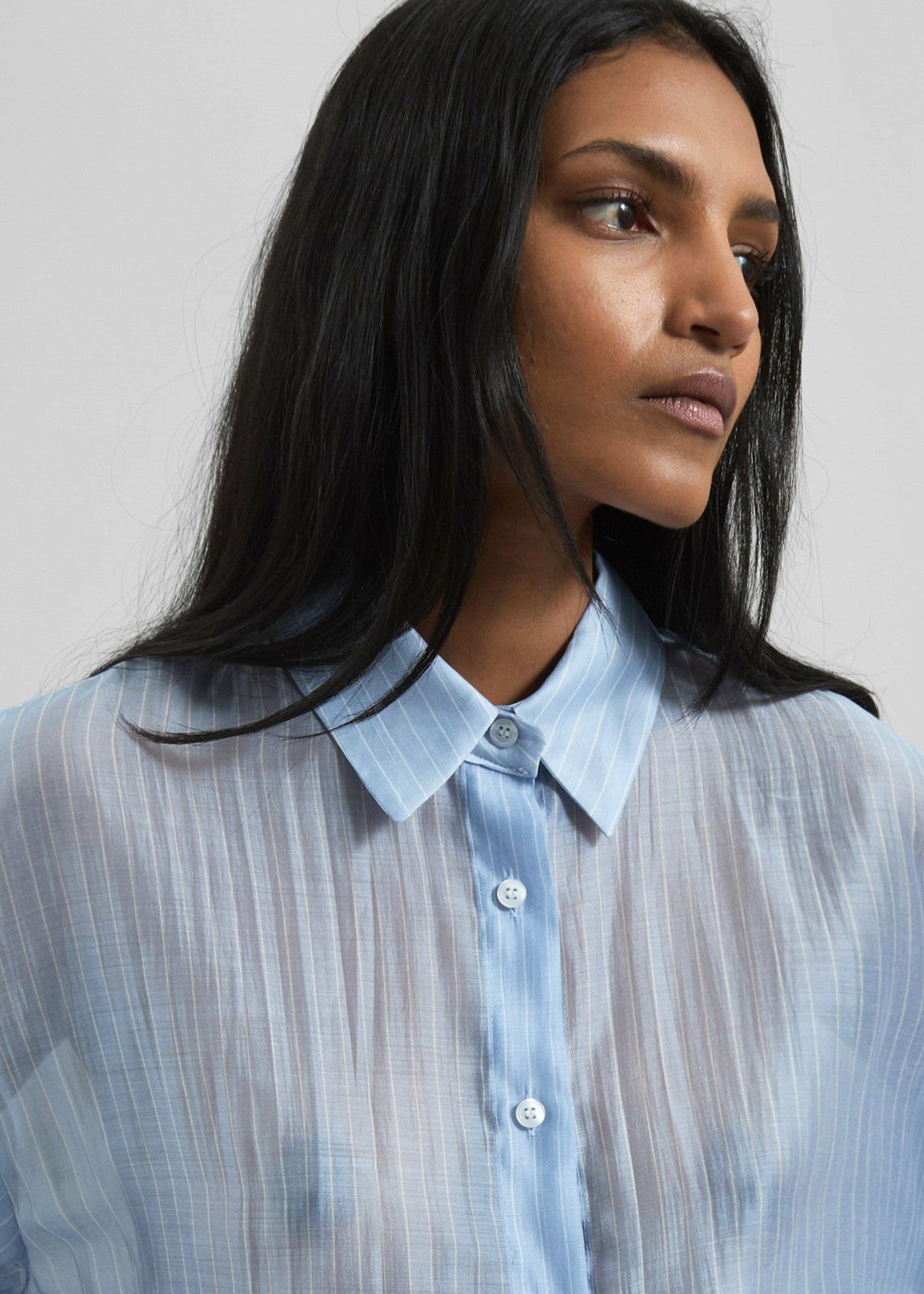 Kesin Open Back Shirt - Blue/White Stripe