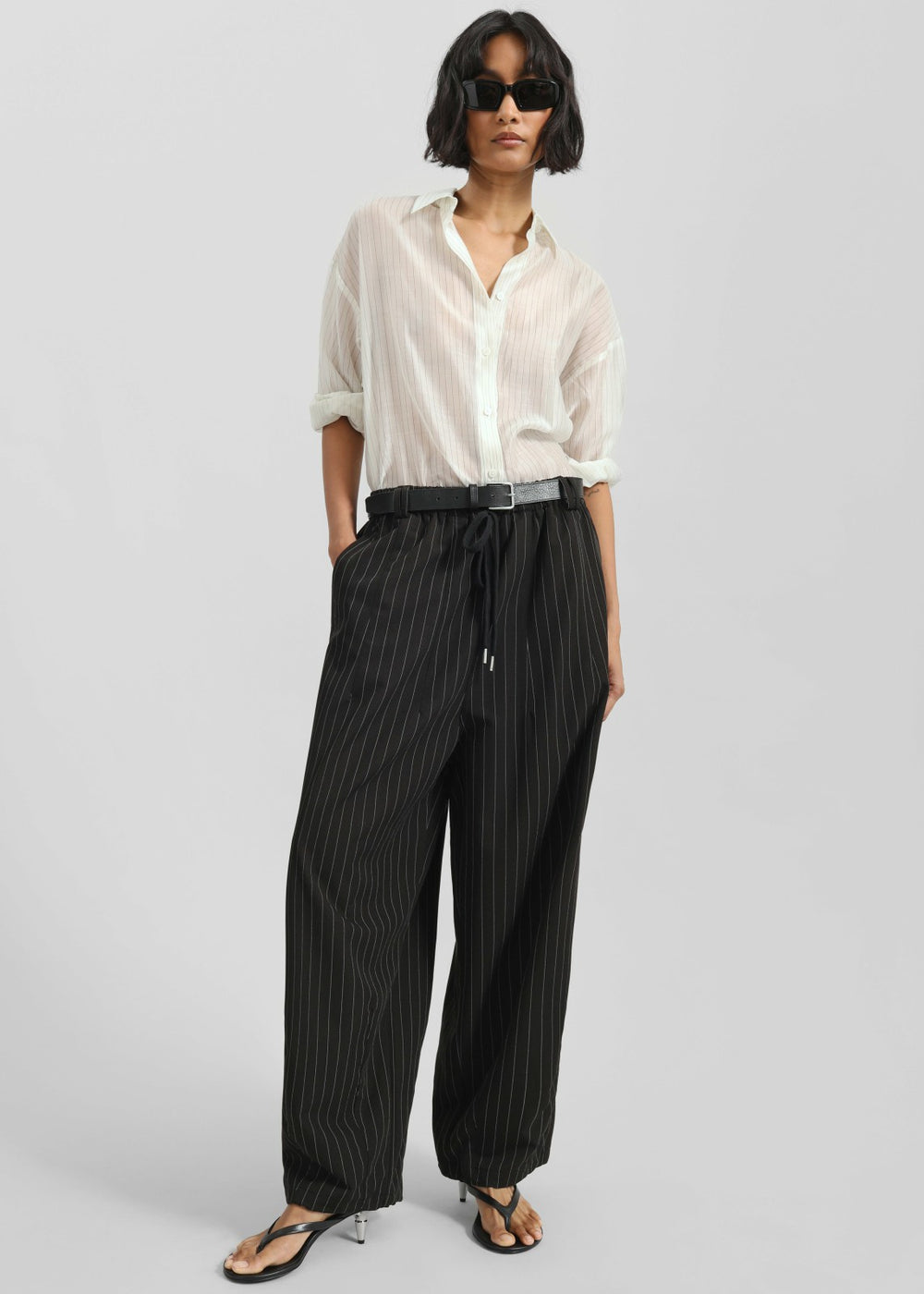 Kesin Open Back Shirt - White/Grey Stripe