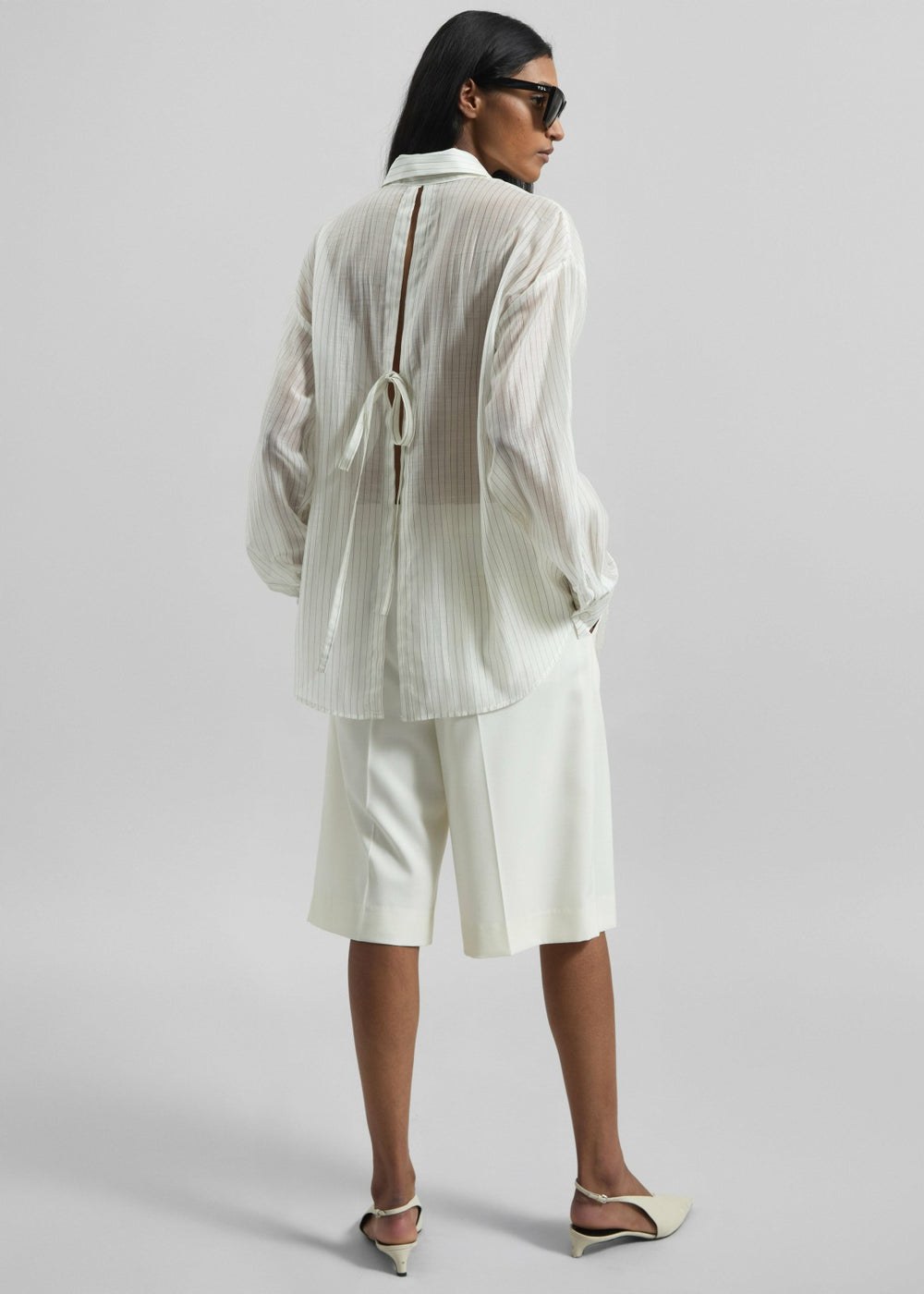 Kesin Open Back Shirt - White/Grey Stripe