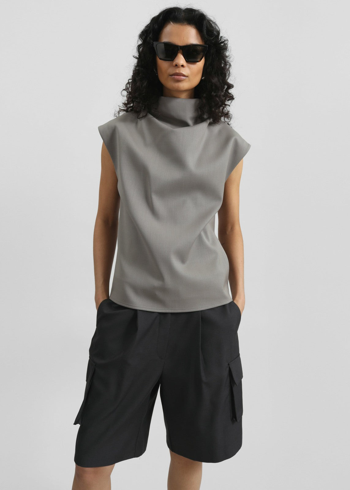 Mijas Mock Neck Top - Grey