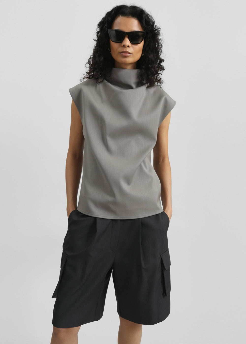 Mijas Mock Neck Top - Grey