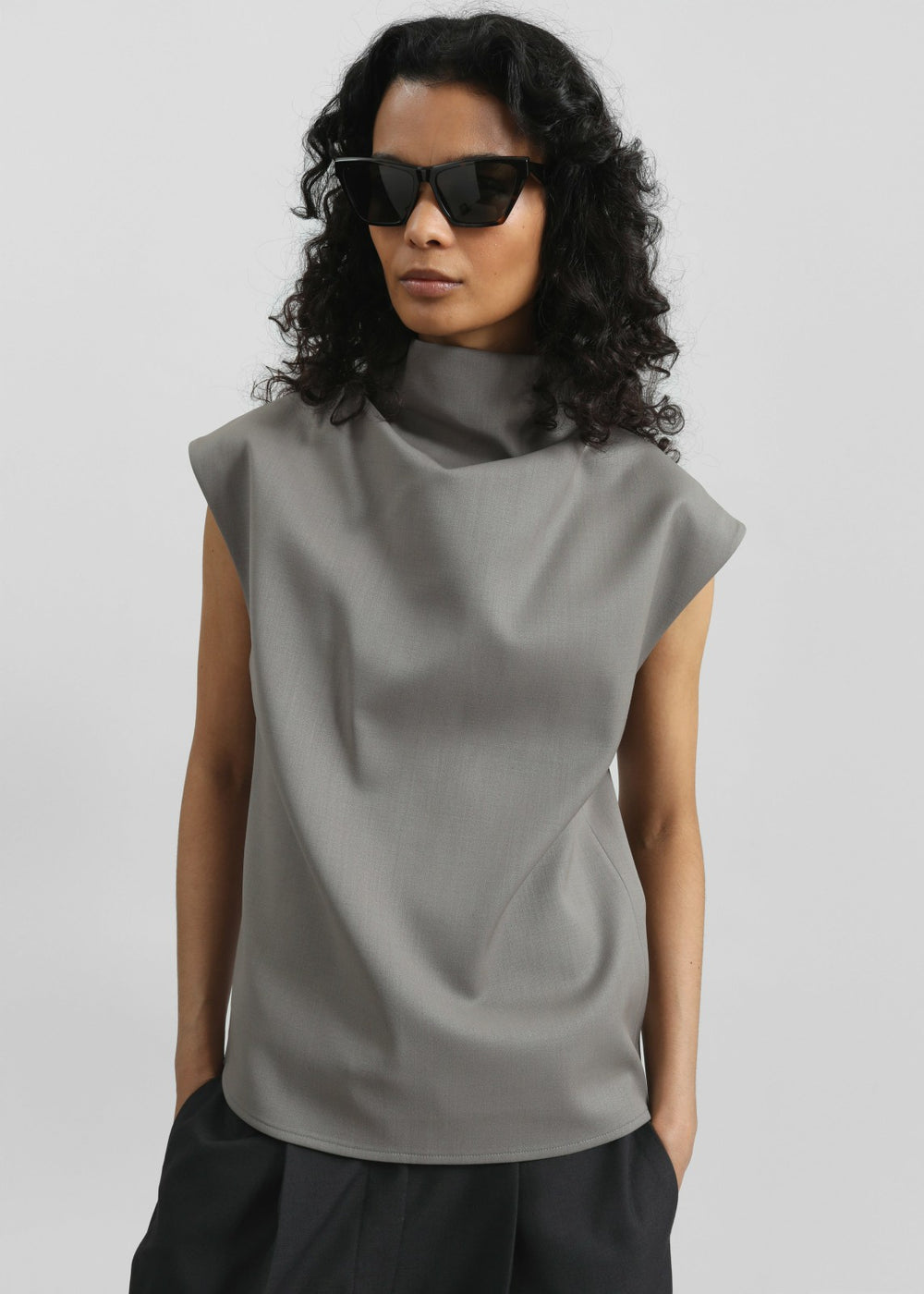 Mijas Mock Neck Top - Grey