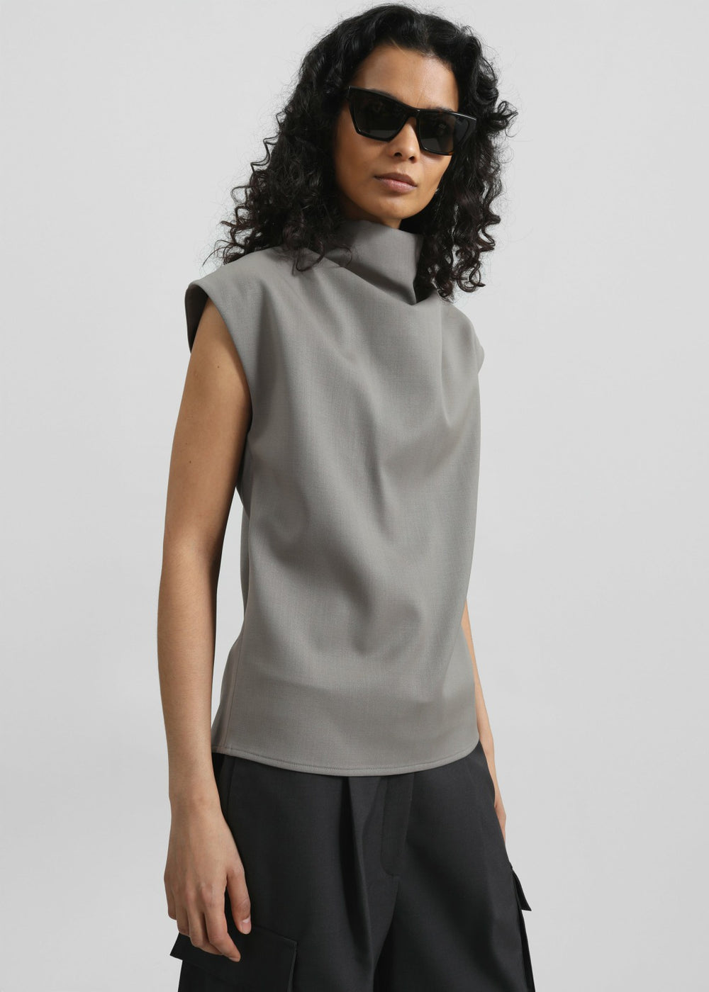 Mijas Mock Neck Top - Grey