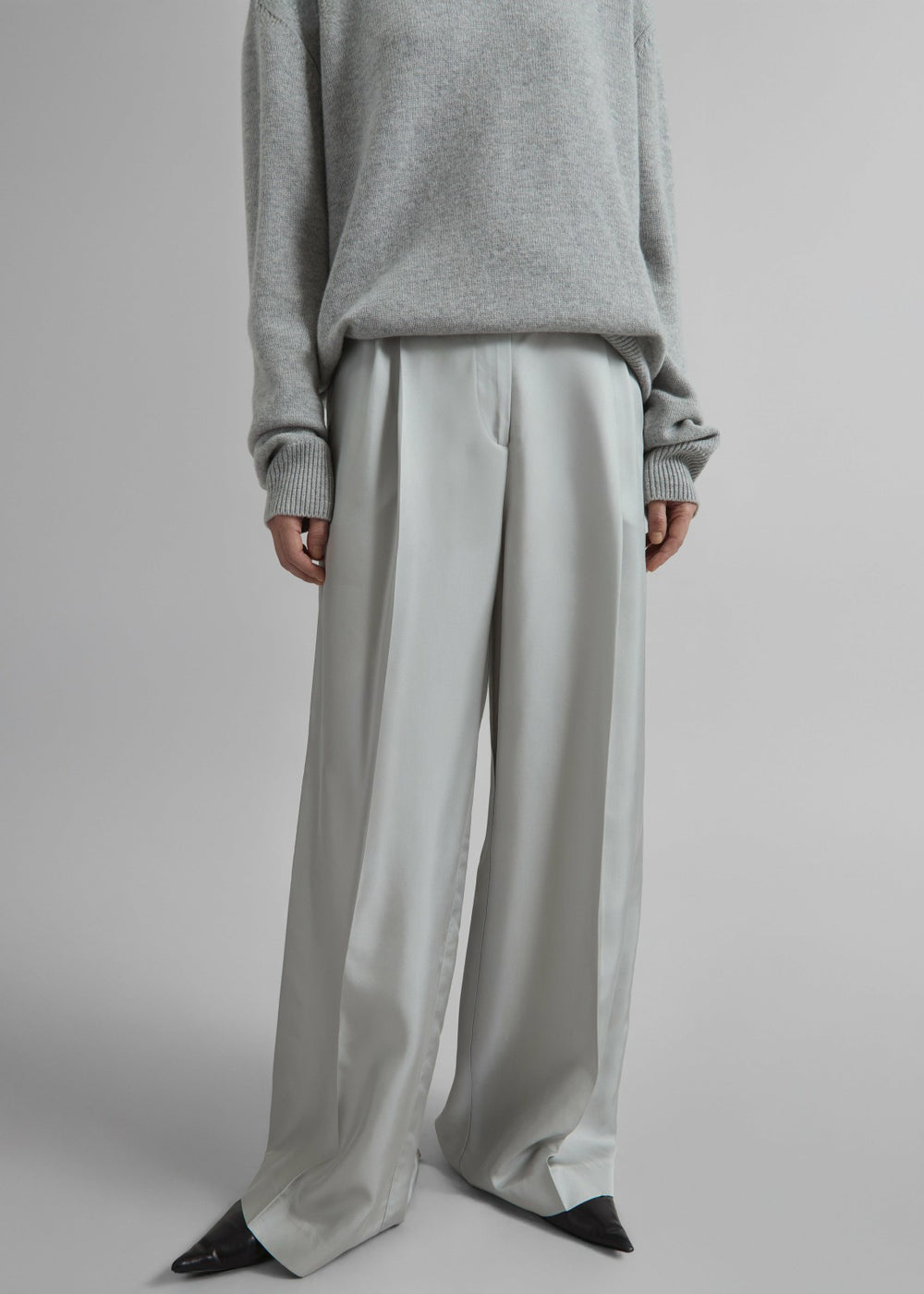 Marfa Pleated Silk Trousers - Grey